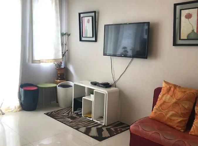 Apartamento Favila Condotel Unit In Palmtree Newport Walking Distance To Airport Terminal 3 Accessable To Airport Terminal 1 &2