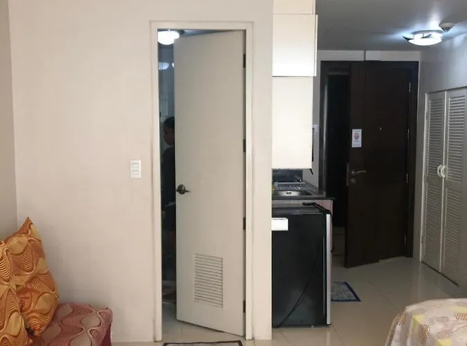 Apartamento Favila Condotel Unit In Palmtree Newport Walking Distance To Airport Terminal 3 Accessable To Airport Terminal 1 &2 Manila