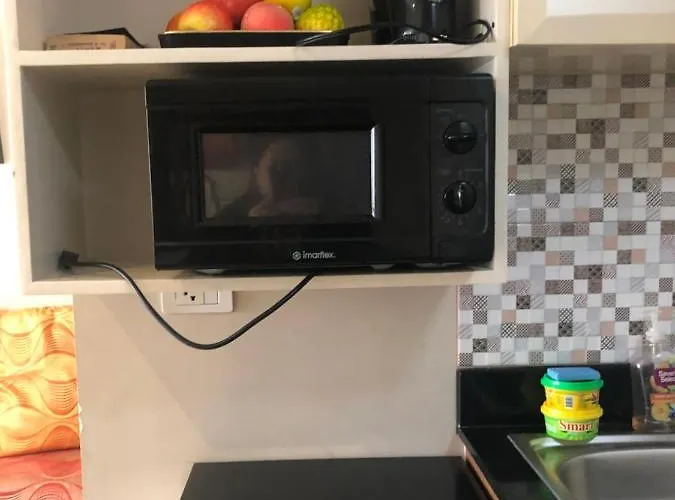 Apartamento Favila Condotel Unit In Palmtree Newport Walking Distance To Airport Terminal 3 Accessable To Airport Terminal 1 &2