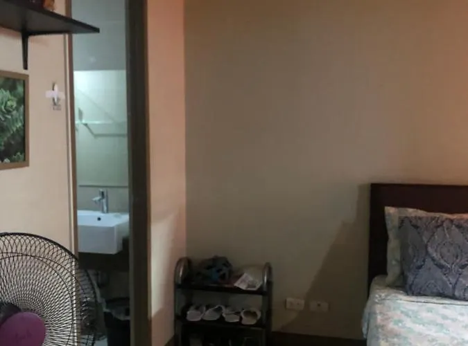 Apartamento Favila Condotel Unit In Palmtree Newport Walking Distance To Airport Terminal 3 Accessable To Airport Terminal 1 &2 Manila