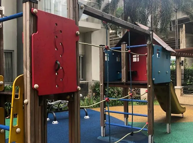 Favila Condotel Unit In Palmtree Newport Walking Distance To Airport Terminal 3 Accessable To Airport Terminal 1 &2 Apartamento