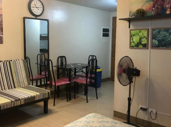 Favila Condotel Unit In Palmtree Newport Walking Distance To Airport Terminal 3 Accessable To Airport Terminal 1 &2 Apartamento Manila